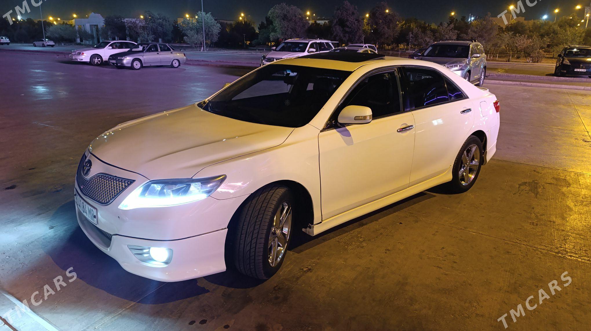 Toyota Camry 2007 - 190 000 TMT - Мары - img 8