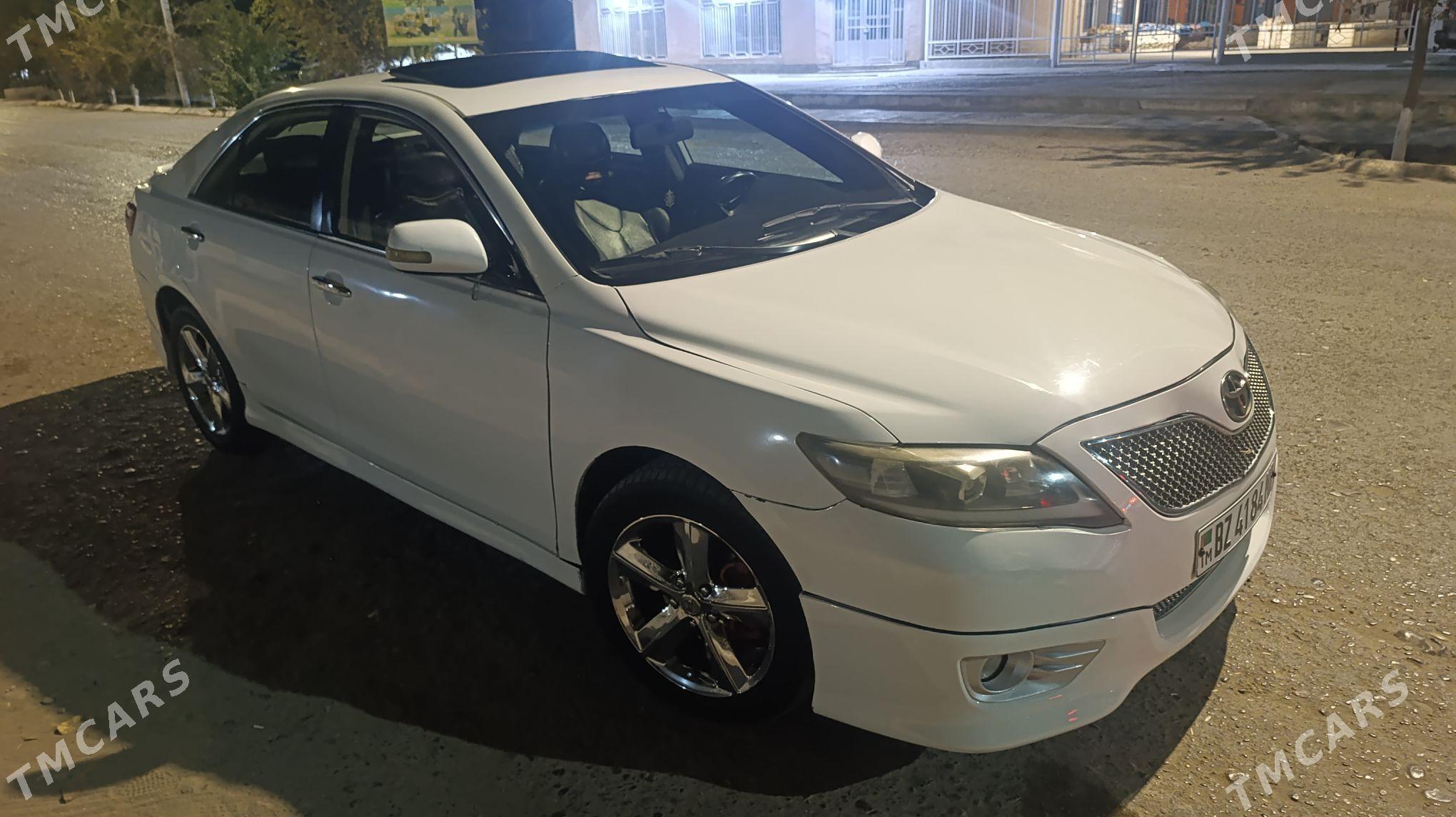 Toyota Camry 2007 - 190 000 TMT - Мары - img 6