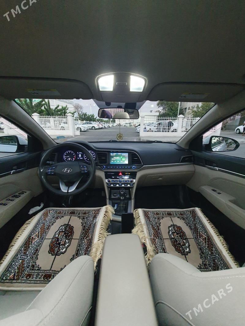 Hyundai Elantra 2019 - 225 000 TMT - Aşgabat - img 5