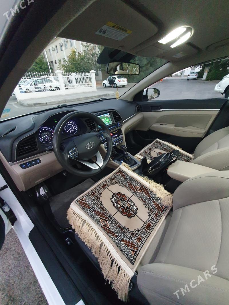 Hyundai Elantra 2019 - 225 000 TMT - Aşgabat - img 7