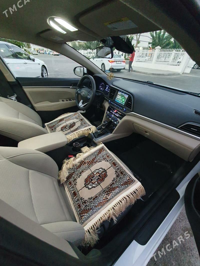 Hyundai Elantra 2019 - 225 000 TMT - Aşgabat - img 9