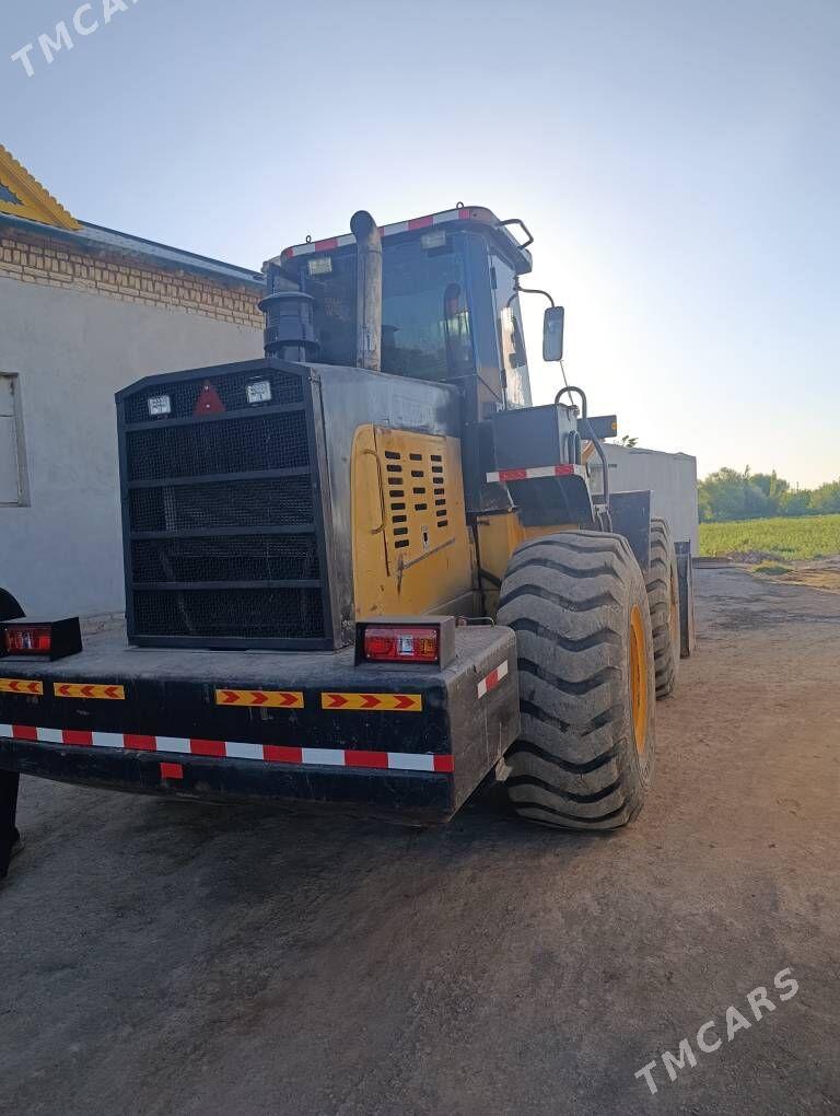 XCMG ZL50 2012 - 370 000 TMT - Daşoguz - img 2