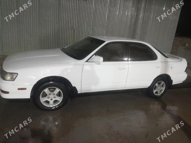 Toyota Vista 1993 - 60 000 TMT - Магданлы - img 5