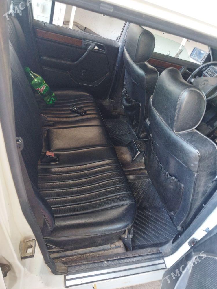 Mercedes-Benz 230E 1993 - 70 000 TMT - Mary - img 2