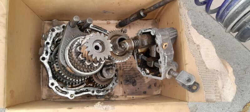 коробка передач 1 000 TMT - Baýramaly - img 4