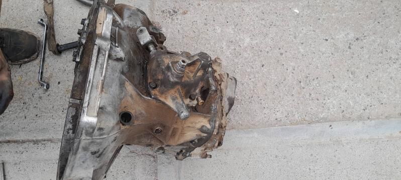 коробка передач 1 000 TMT - Baýramaly - img 2