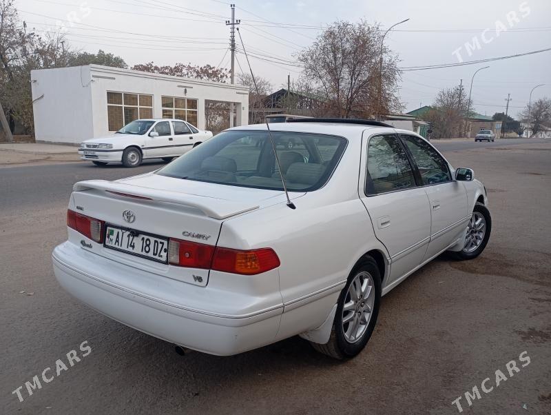 Toyota Camry 1999 - 150 000 TMT - Болдумсаз - img 4