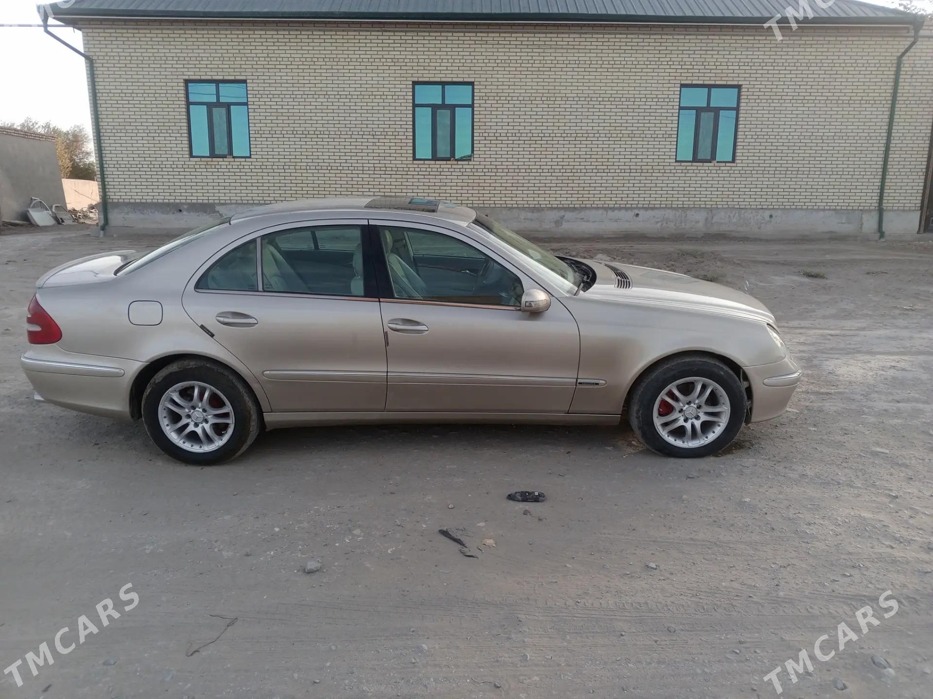 Mercedes-Benz E320 2003 - 131 000 TMT - Daşoguz - img 4