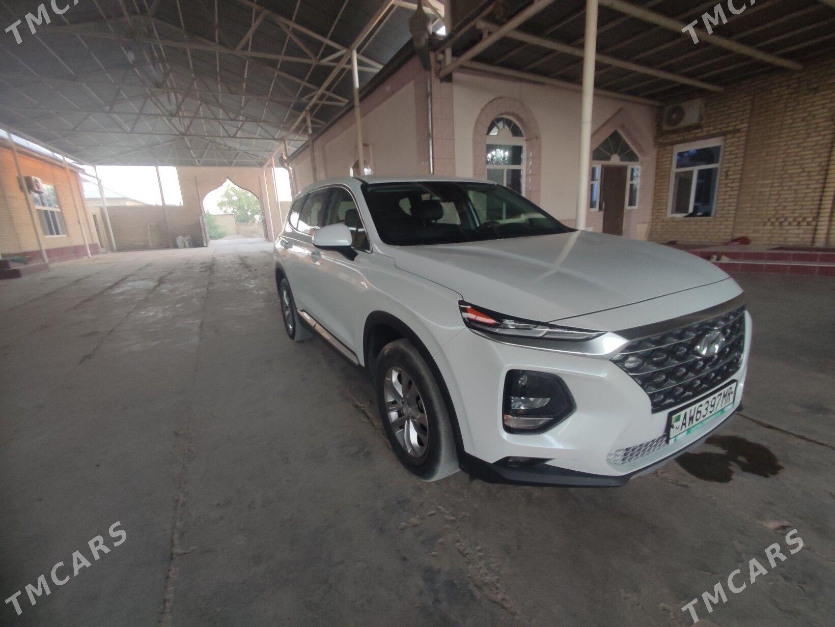 Hyundai Santa Fe 2020 - 300 000 TMT - Сакарчага - img 1