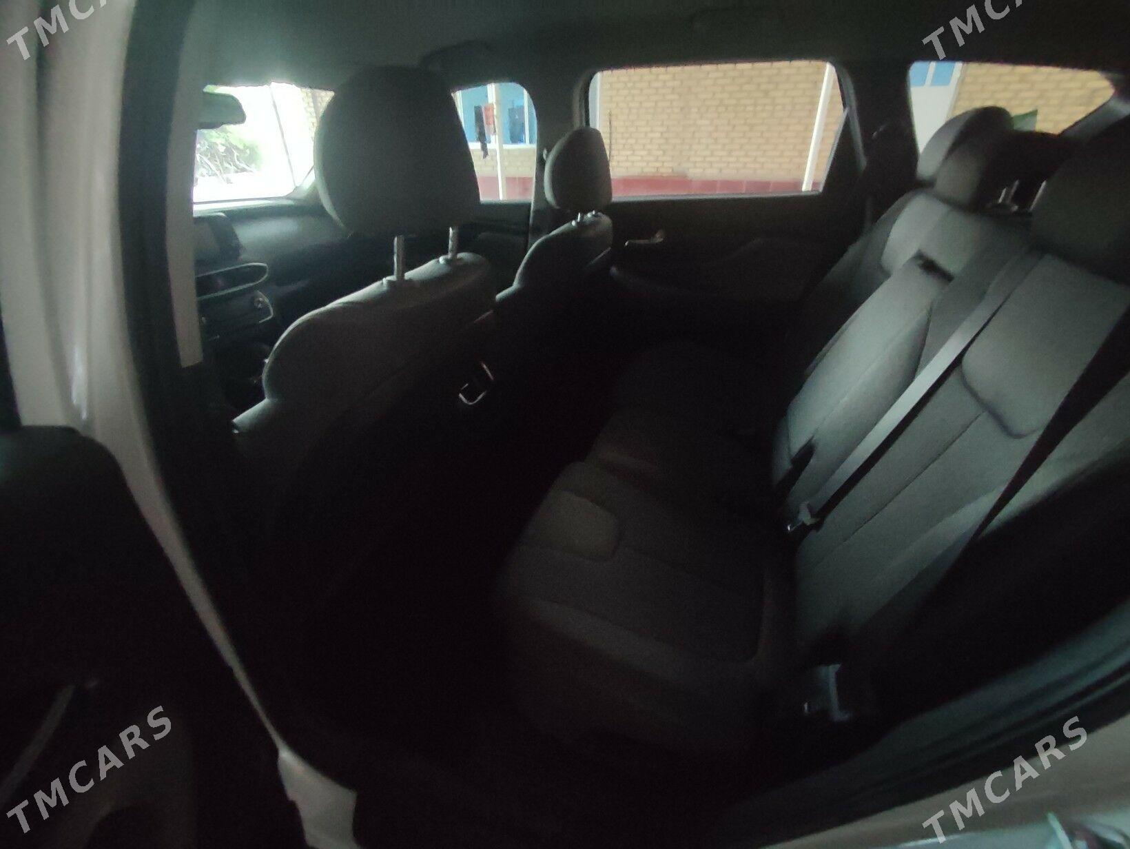 Hyundai Santa Fe 2020 - 300 000 TMT - Сакарчага - img 6