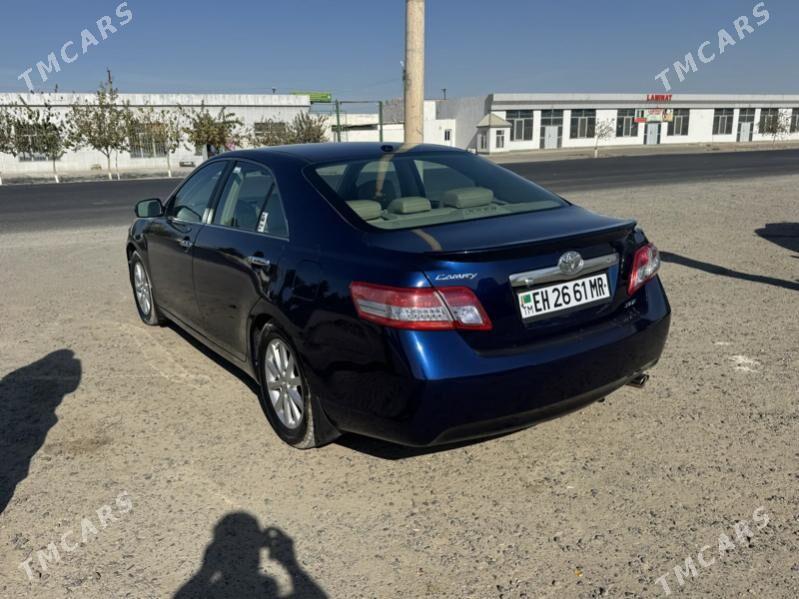 Toyota Camry 2011 - 200 000 TMT - Мары - img 4