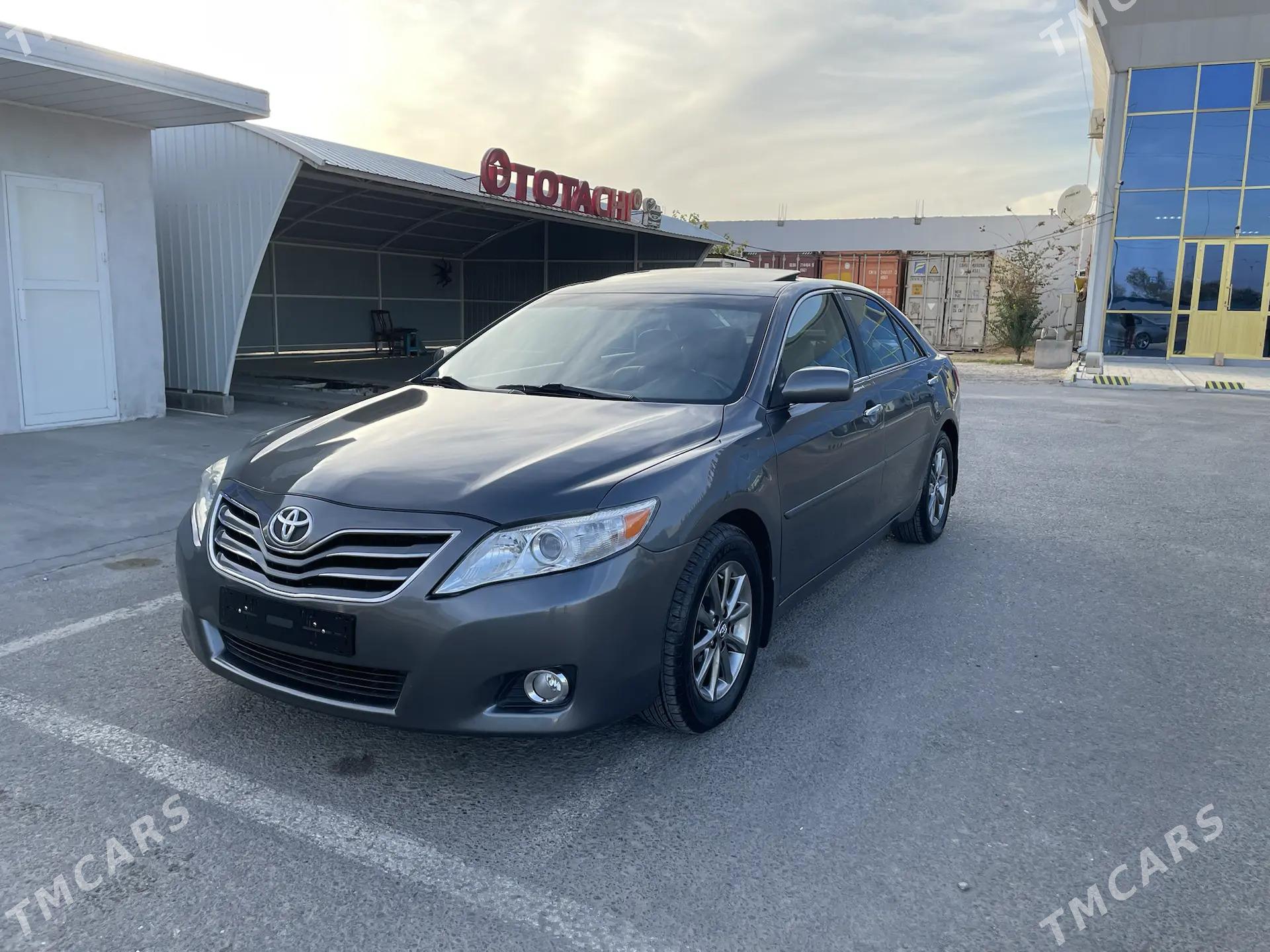 Toyota Camry 2011 - 230 000 TMT - Мары - img 5