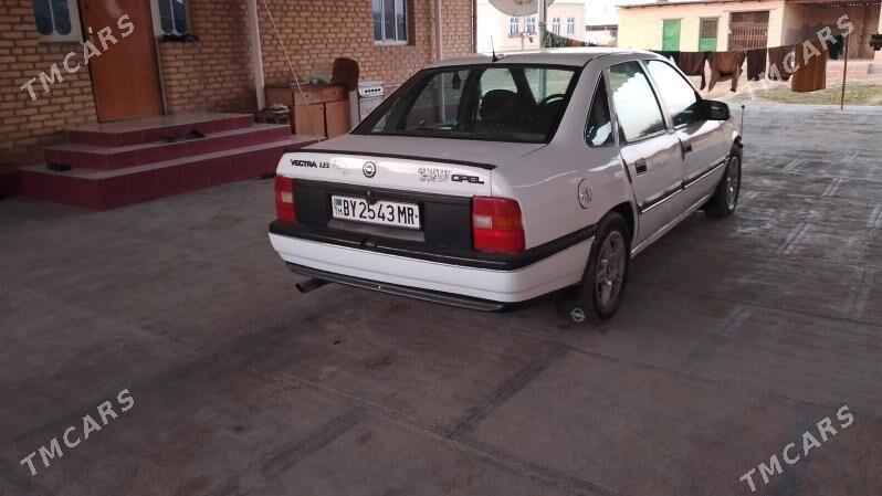Opel Vectra 1990 - 40 000 TMT - Мургап - img 7