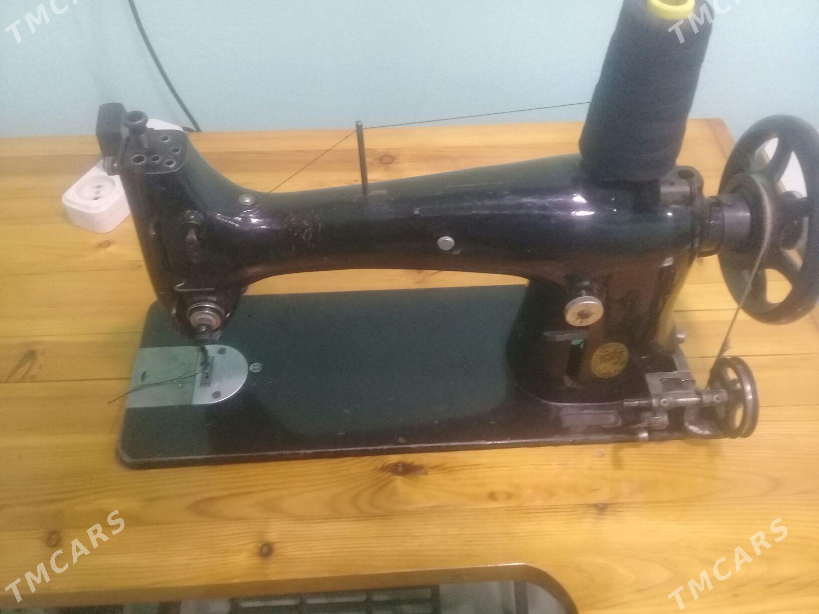 ULY TIKINMAŞYN - Saýat - img 2