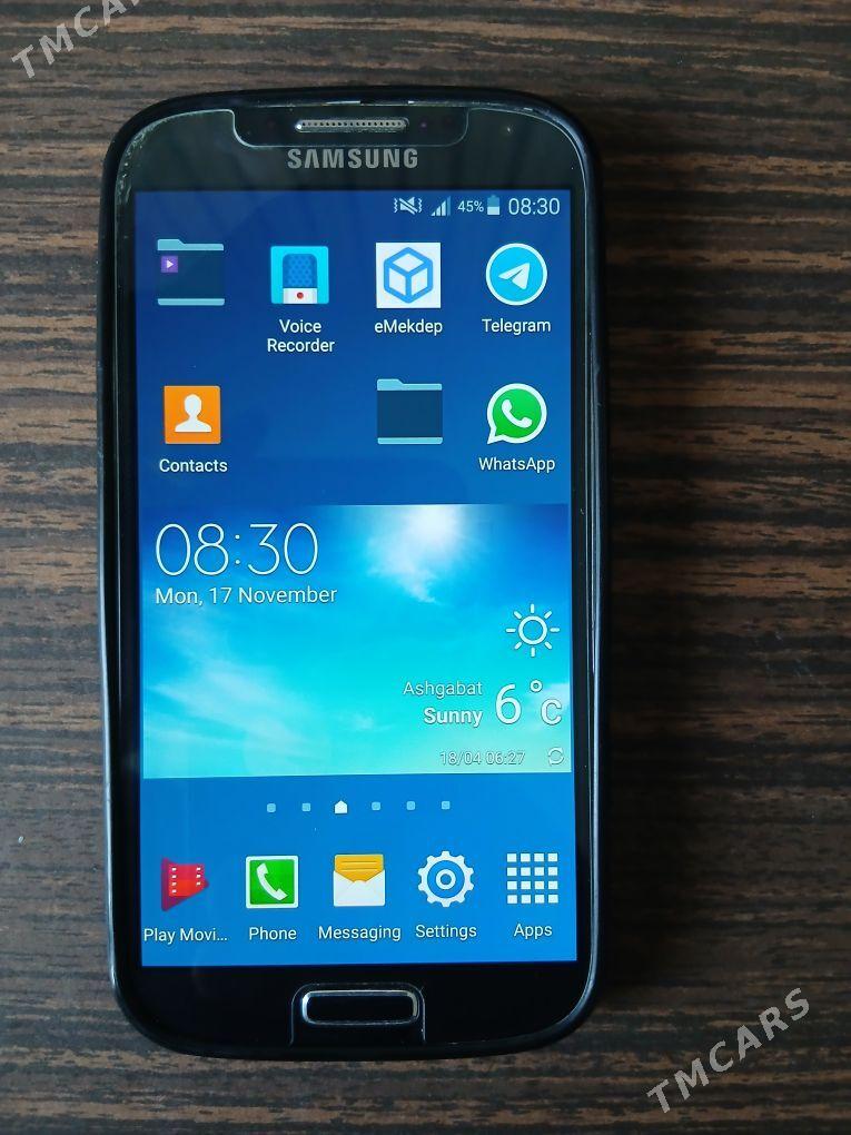 Galaxy s4 - Büzmeýin - img 1