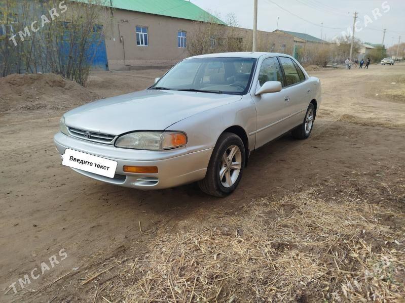 Toyota Camry 1995 - 74 000 TMT - етр. Туркменбаши - img 2