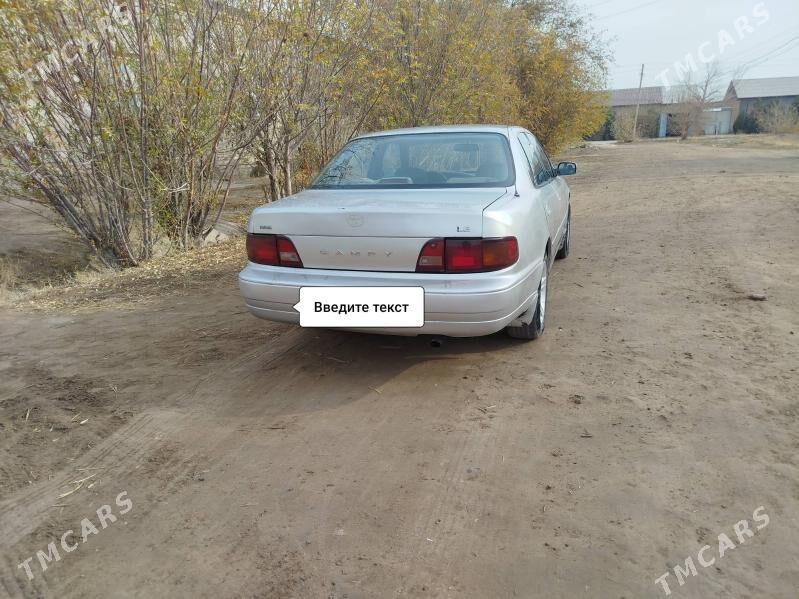 Toyota Camry 1995 - 74 000 TMT - етр. Туркменбаши - img 3