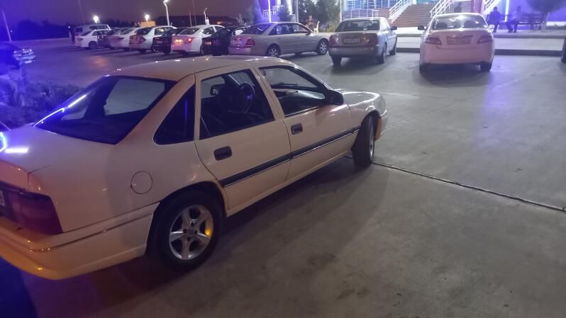 Opel Vectra 1993 - 40 000 TMT - Türkmenabat - img 4