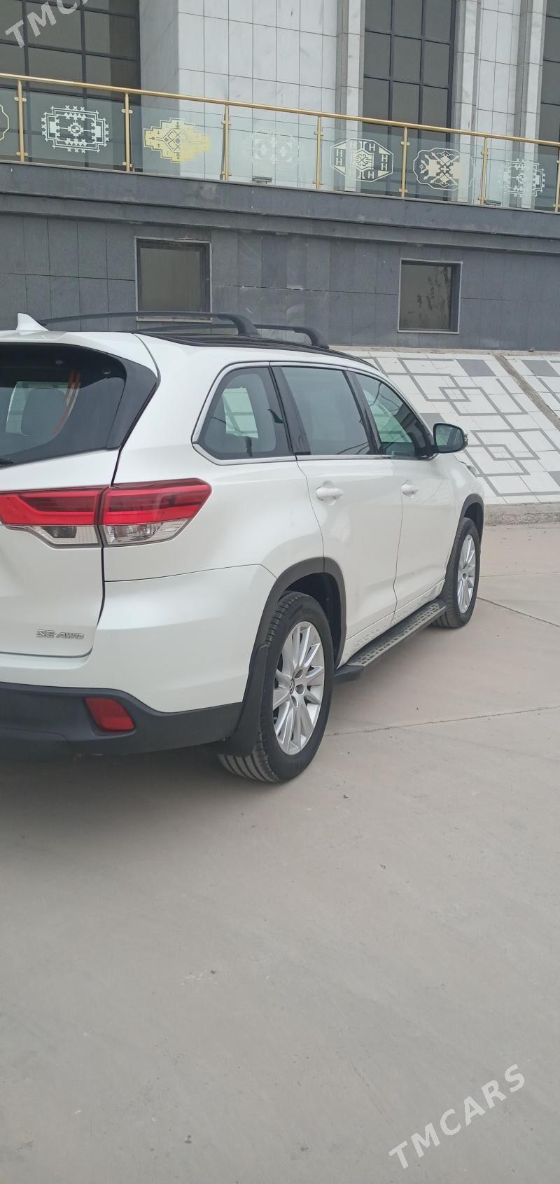 Toyota Highlander 2017 - 455 000 TMT - Daşoguz - img 4