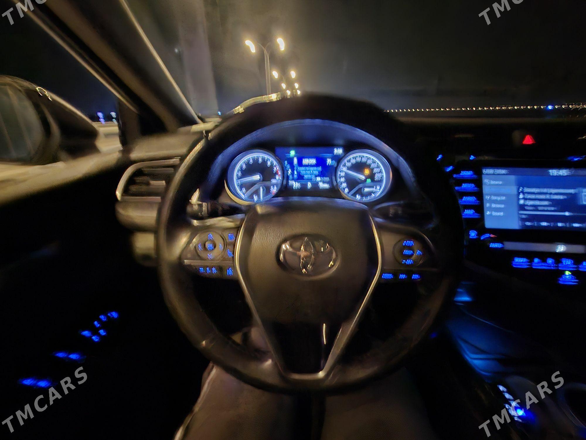 Toyota Camry 2020 - 450 000 TMT - Ашхабад - img 4