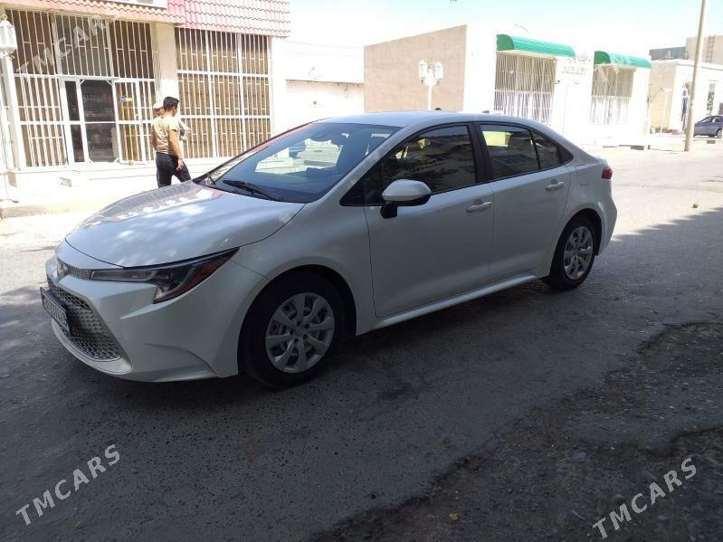 Toyota Corolla 2022 - 270 000 TMT - Туркменабат - img 2