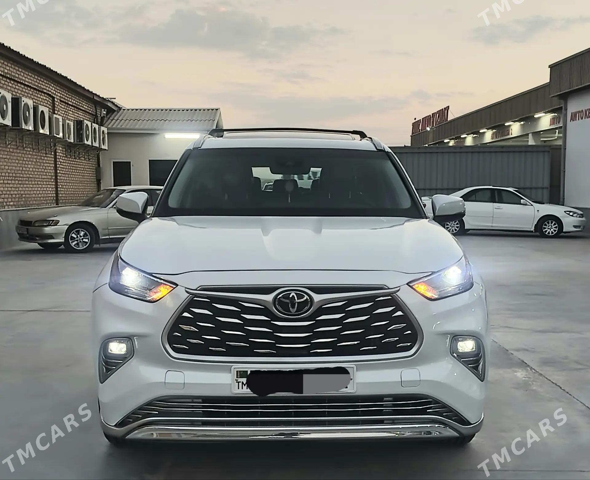 Toyota Highlander 2022 - 500 000 TMT - Мары - img 6