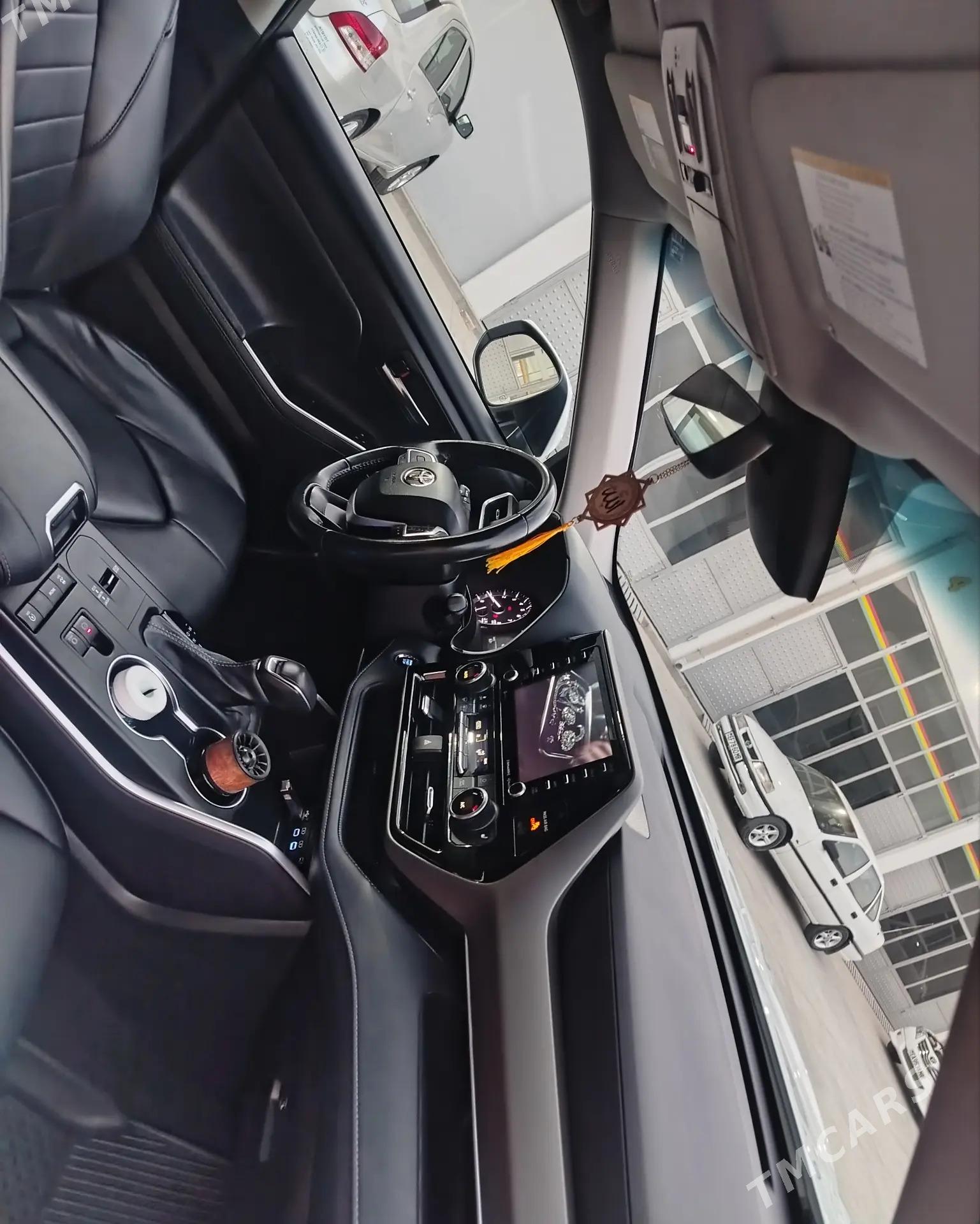 Toyota Highlander 2022 - 500 000 TMT - Мары - img 8