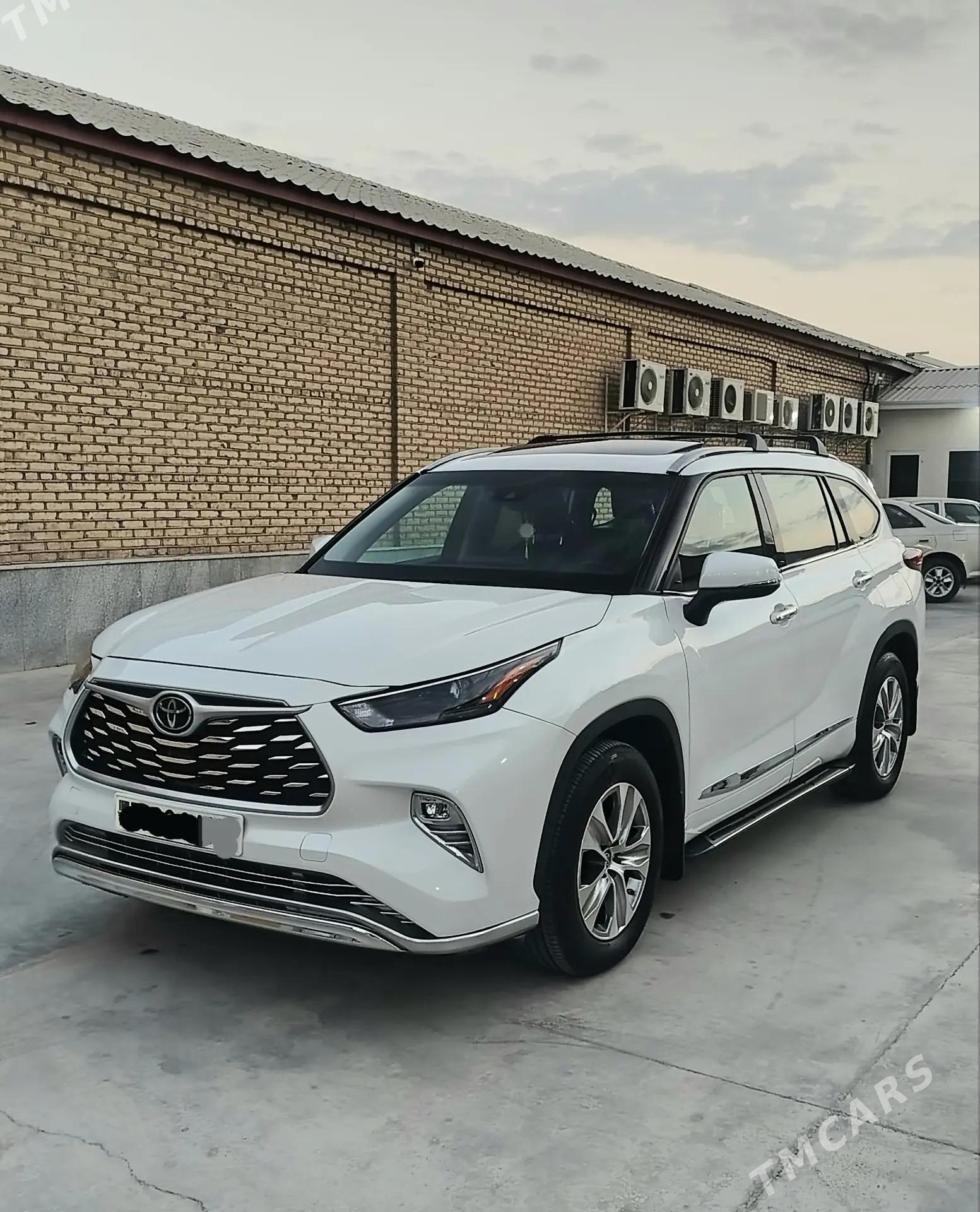 Toyota Highlander 2022 - 500 000 TMT - Мары - img 7