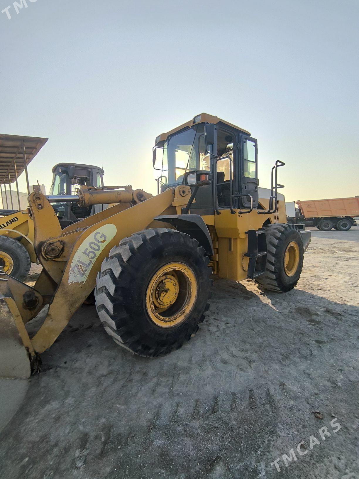 XCMG ZL50 2013 - 520 000 TMT - Şabat etr. - img 3