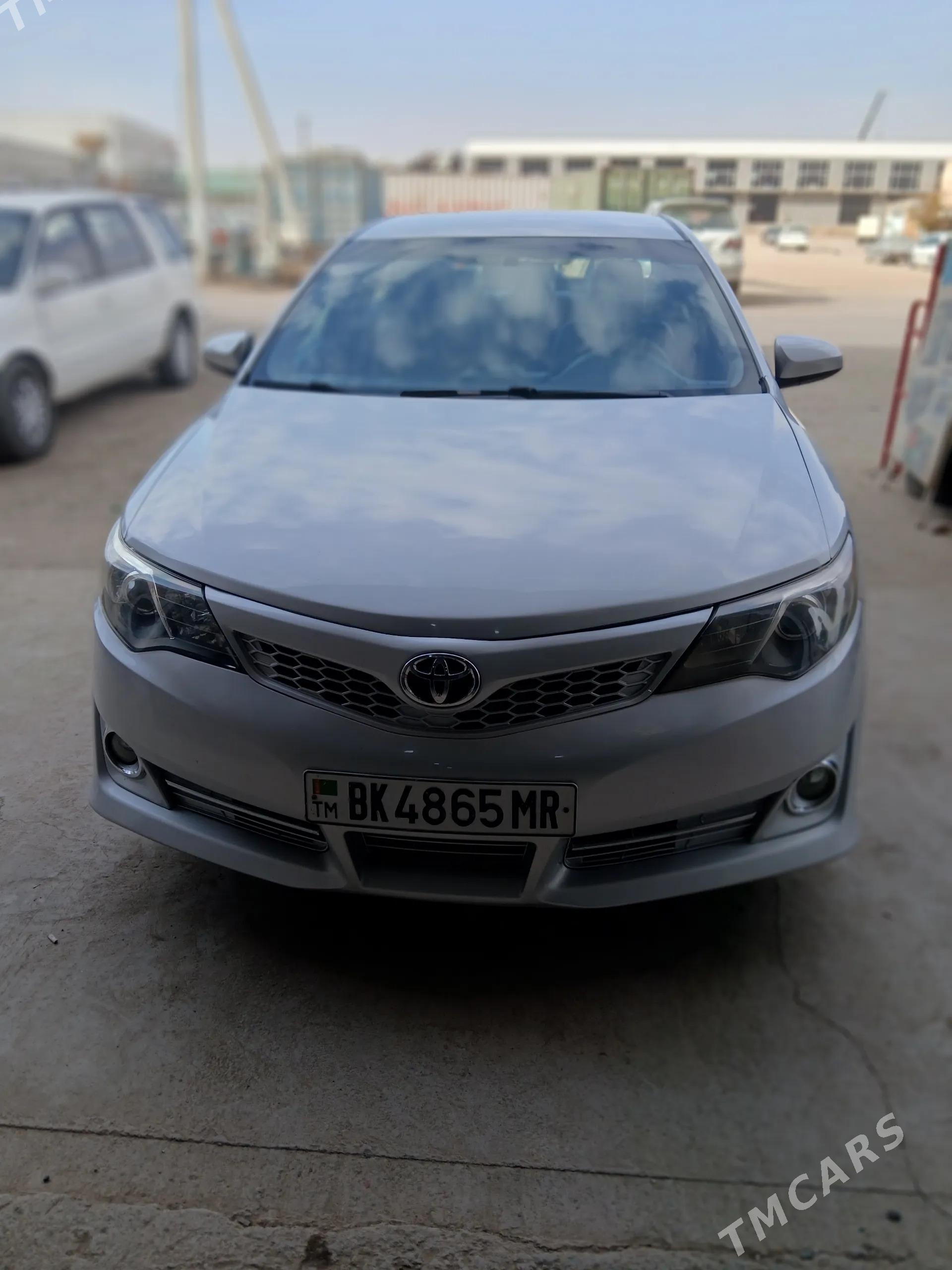 Toyota Camry 2013 - 240 000 TMT - Мары - img 2