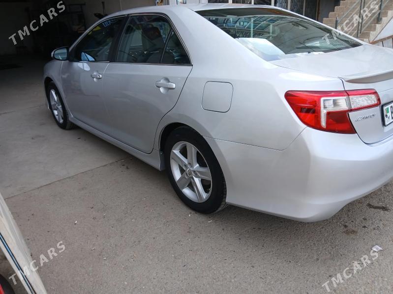 Toyota Camry 2013 - 240 000 TMT - Мары - img 5