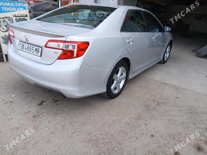 Toyota Camry 2013 - 240 000 TMT - Мары - img 7