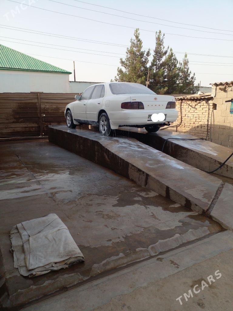 Toyota Camry 1994 - 100 000 TMT - Теджен - img 2