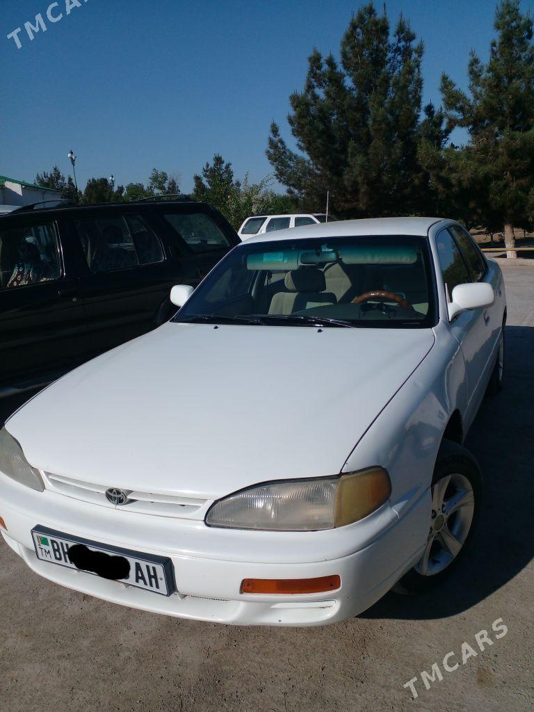 Toyota Camry 1994 - 100 000 TMT - Теджен - img 3