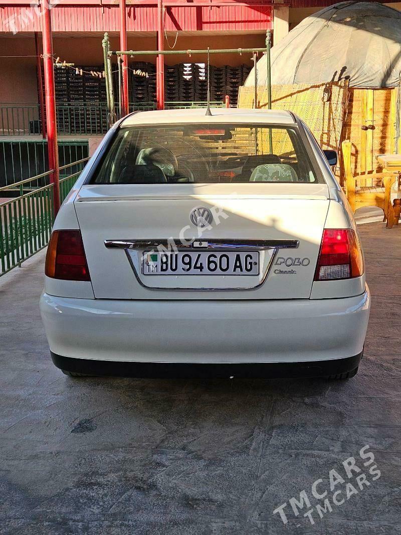 Volkswagen Polo 1999 - 50 000 TMT - Гурбансолтан Едже - img 6