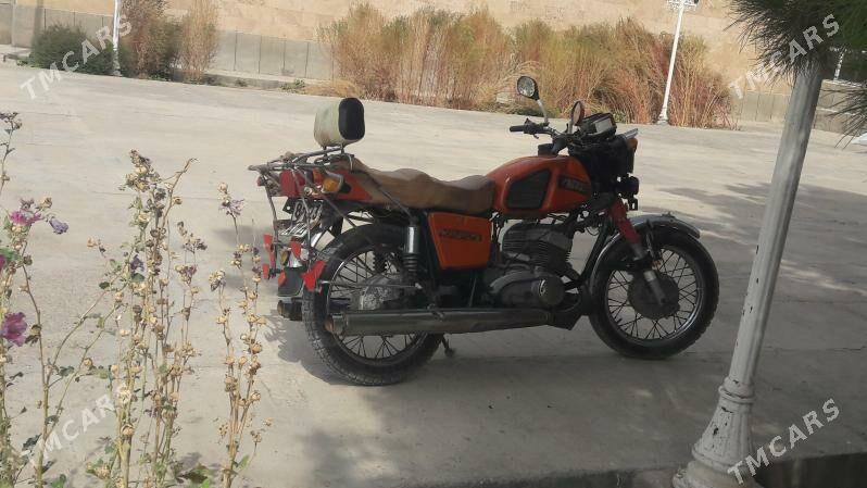 Iž Ýupiter 4 2015 - 13 000 TMT - Бабадайхан - img 1