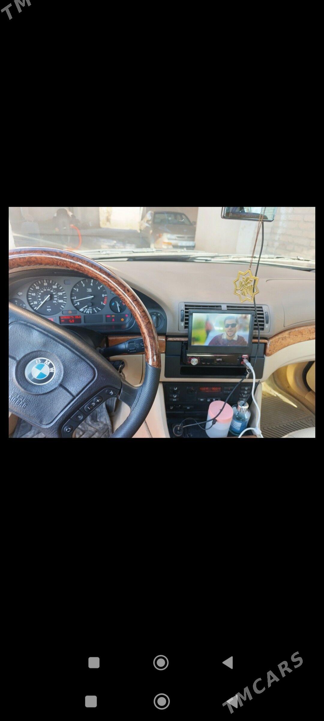 BMW 528 1999 - 120 000 TMT - Garabekewül - img 3