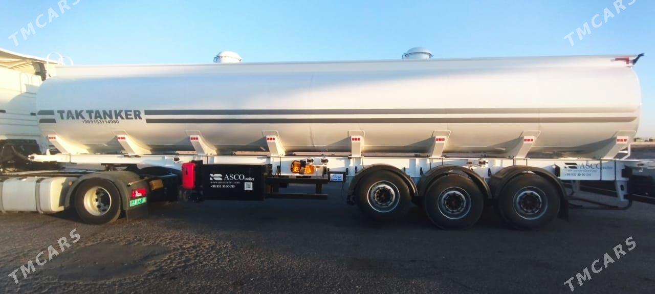 Krone Krone 2025 - 540 000 TMT - Серахс - img 2