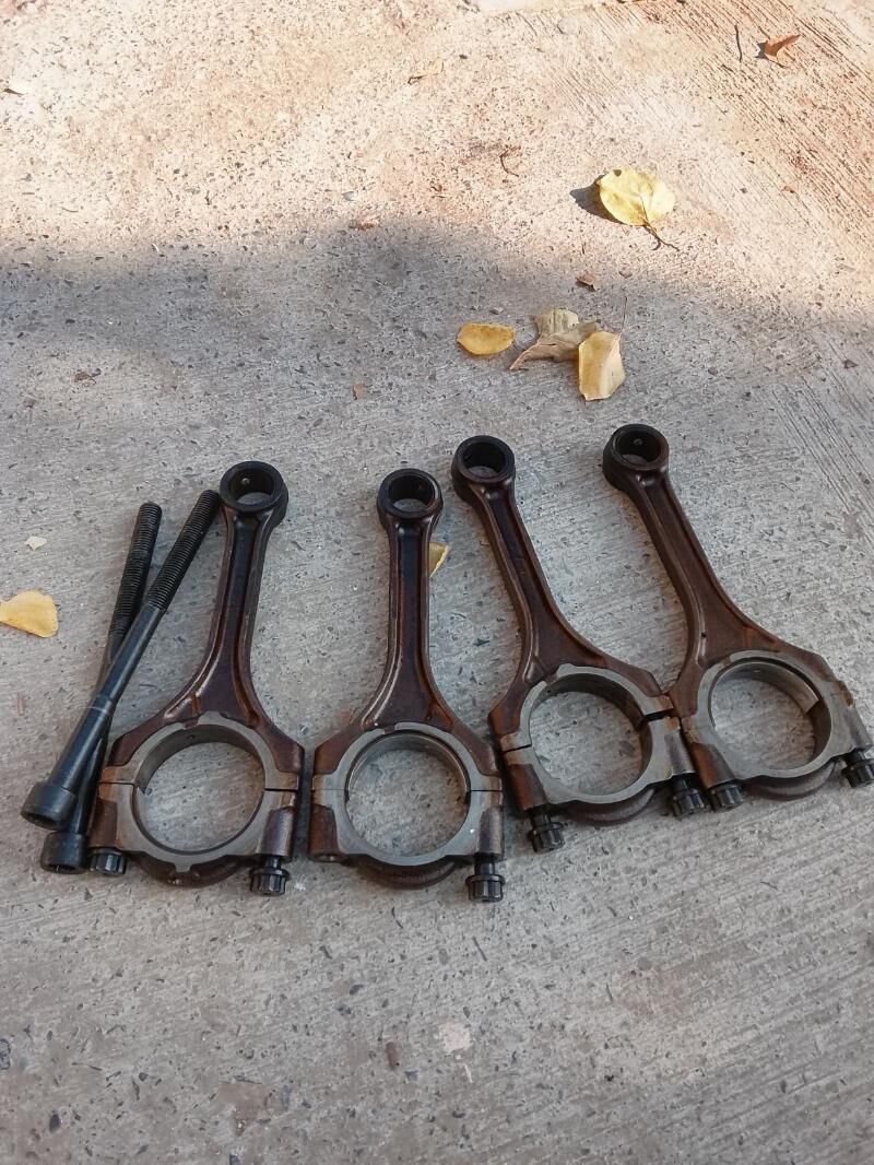 poduska 2 /4 camry şatun 400 TMT - Ашхабад - img 3