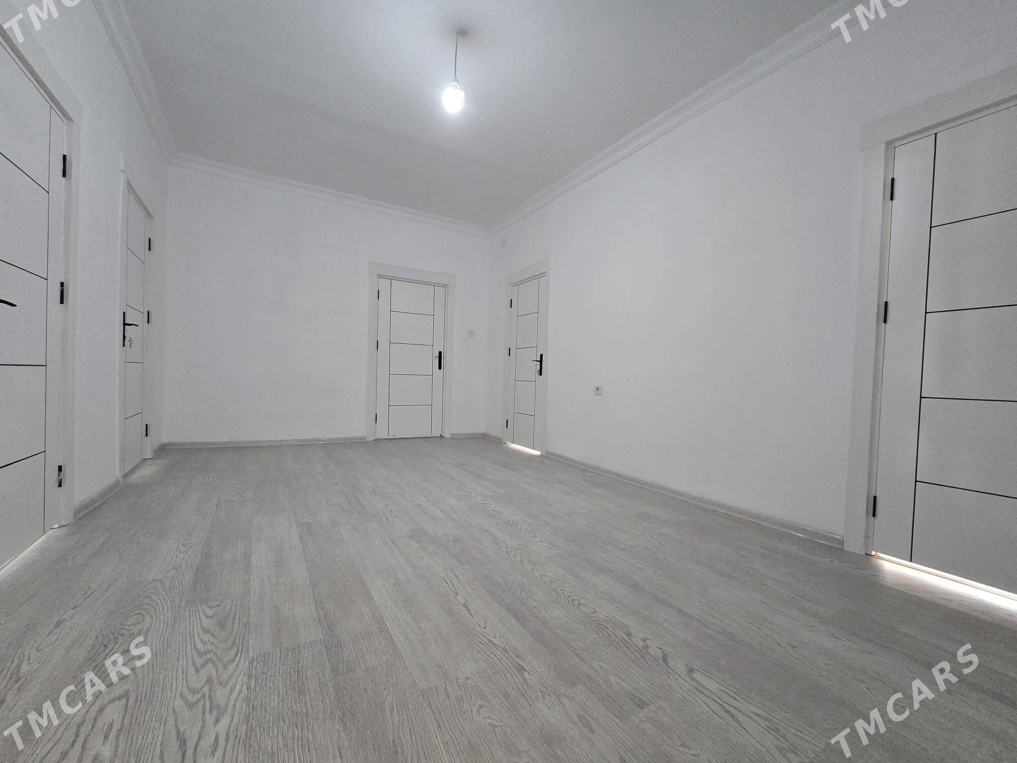 ÄNEW PANELKA 162M² - Анев - img 3