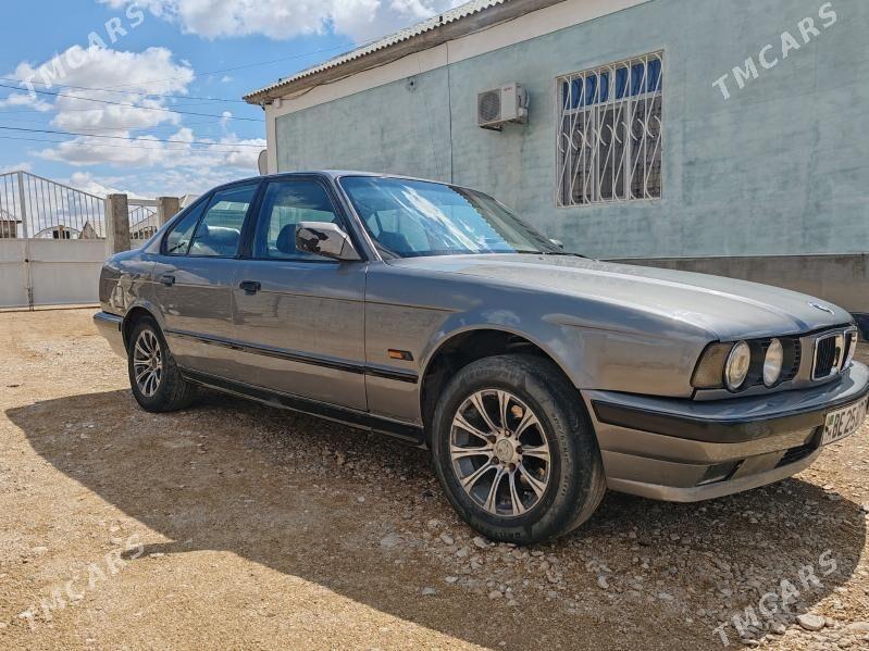 BMW 535 1992 - 38 000 TMT - Balkanabat - img 3