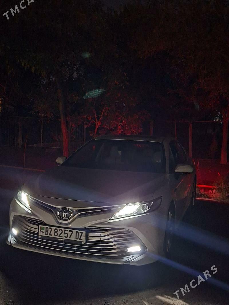 Toyota Camry 2020 - 500 000 TMT - Дашогуз - img 4