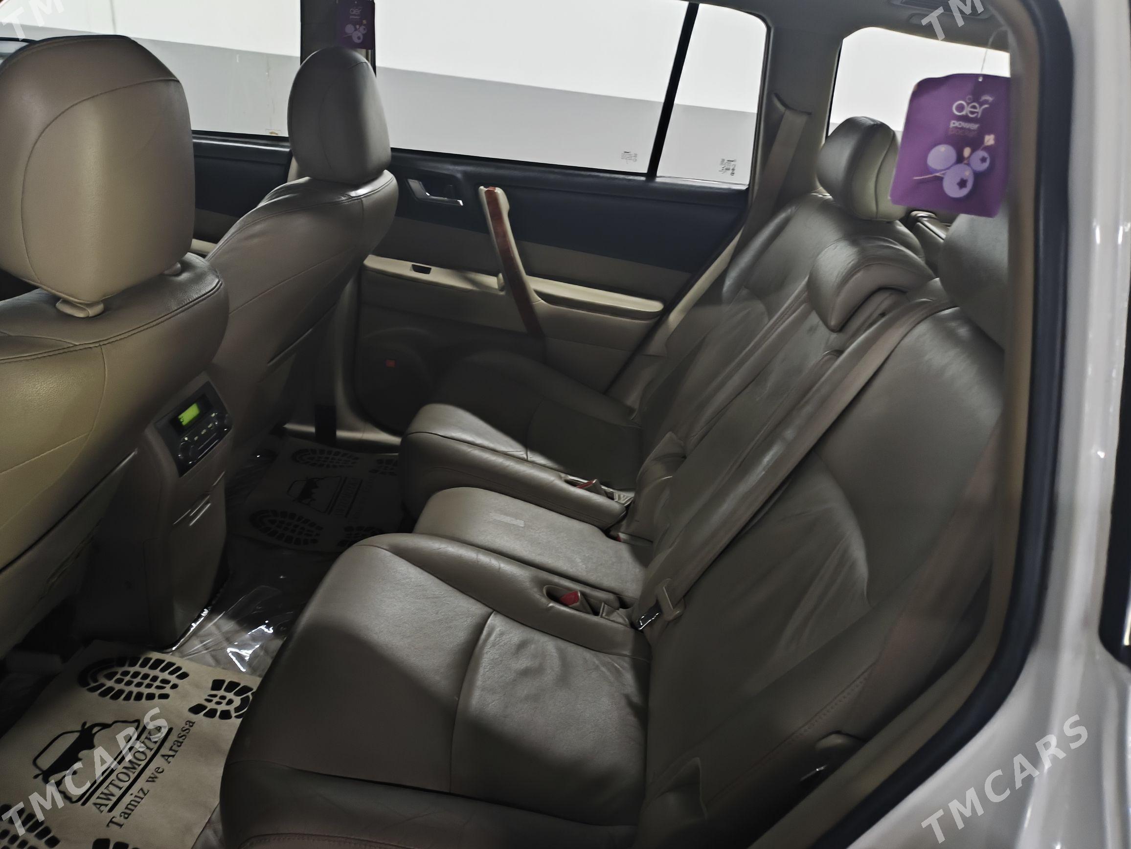 Toyota Highlander 2010 - 315 000 TMT - Бузмеин ГРЭС - img 8