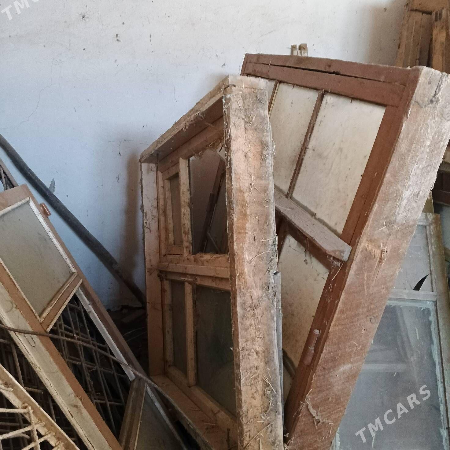 tahta gapy we aynalar - Дянев - img 3