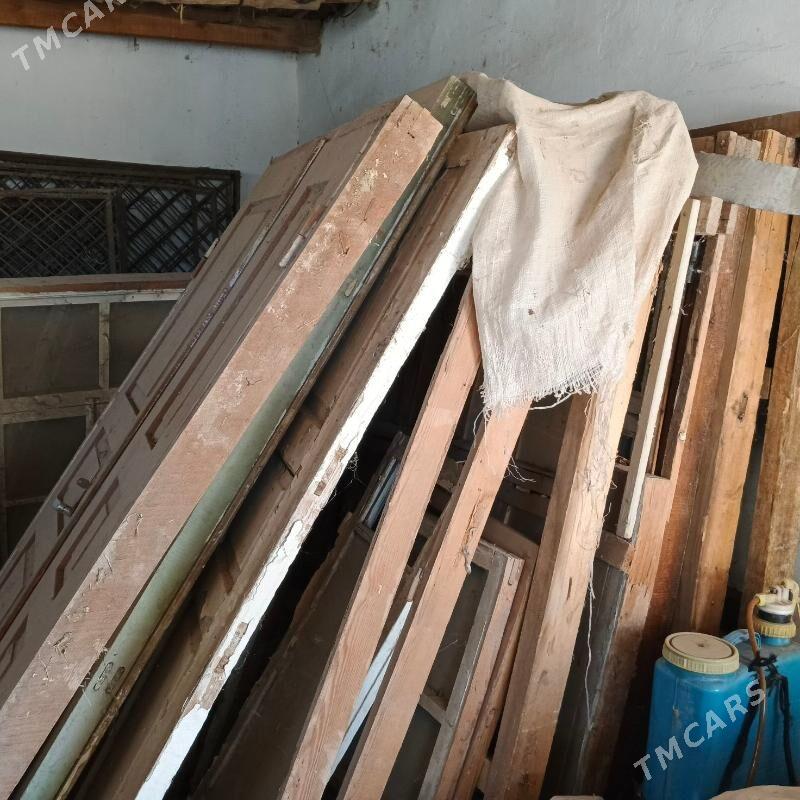 tahta gapy we aynalar - Дянев - img 2