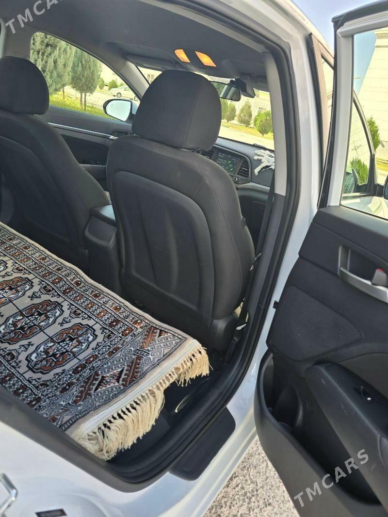 Hyundai Elantra 2019 - 230 000 TMT - Aşgabat - img 3