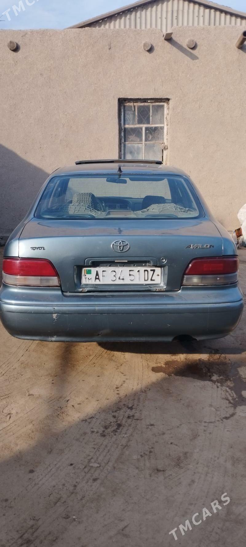 Toyota Avalon 1997 - 100 000 TMT - Акдепе - img 3