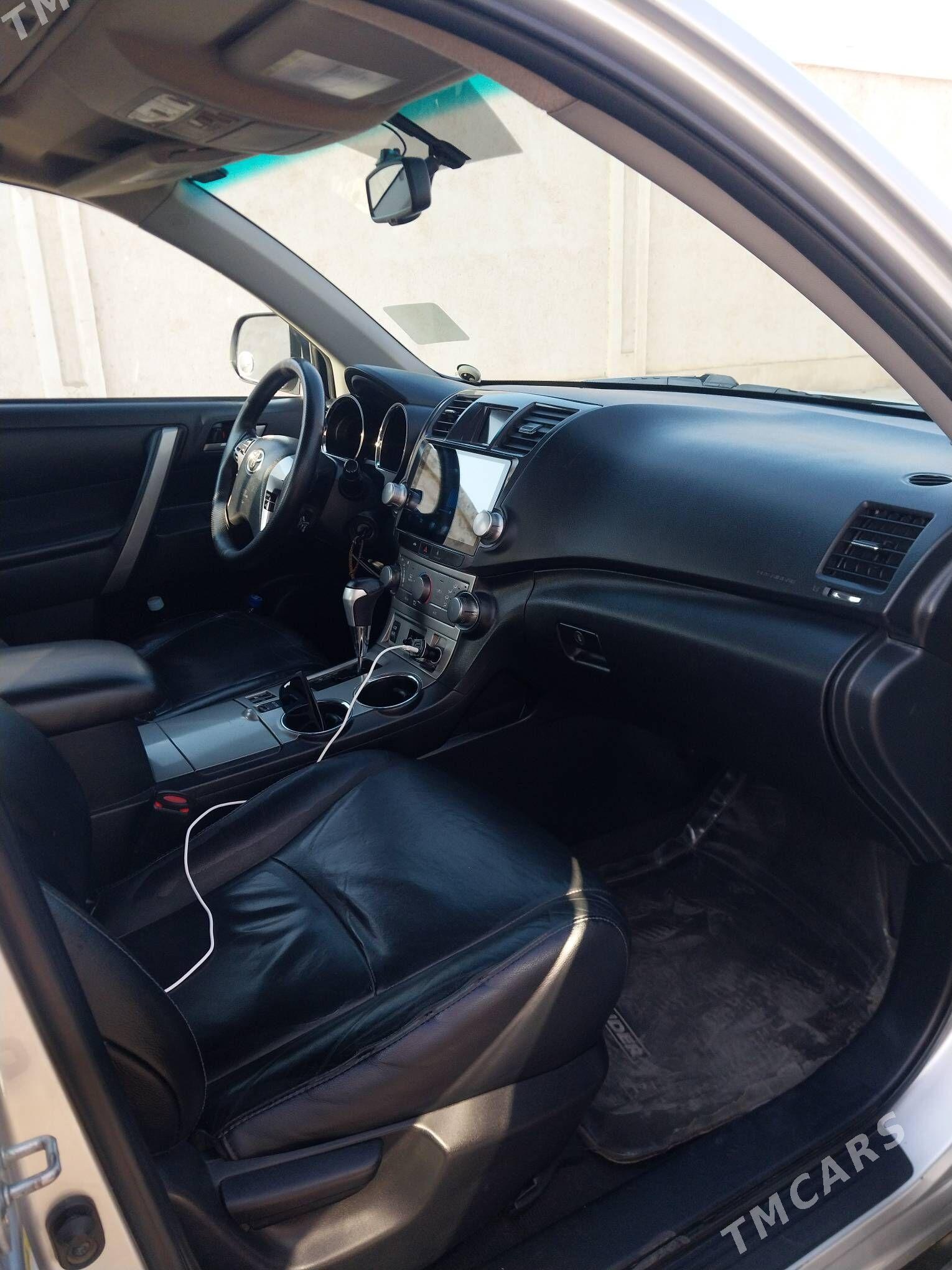 Toyota Highlander 2012 - 330 000 TMT - Губадаг - img 6