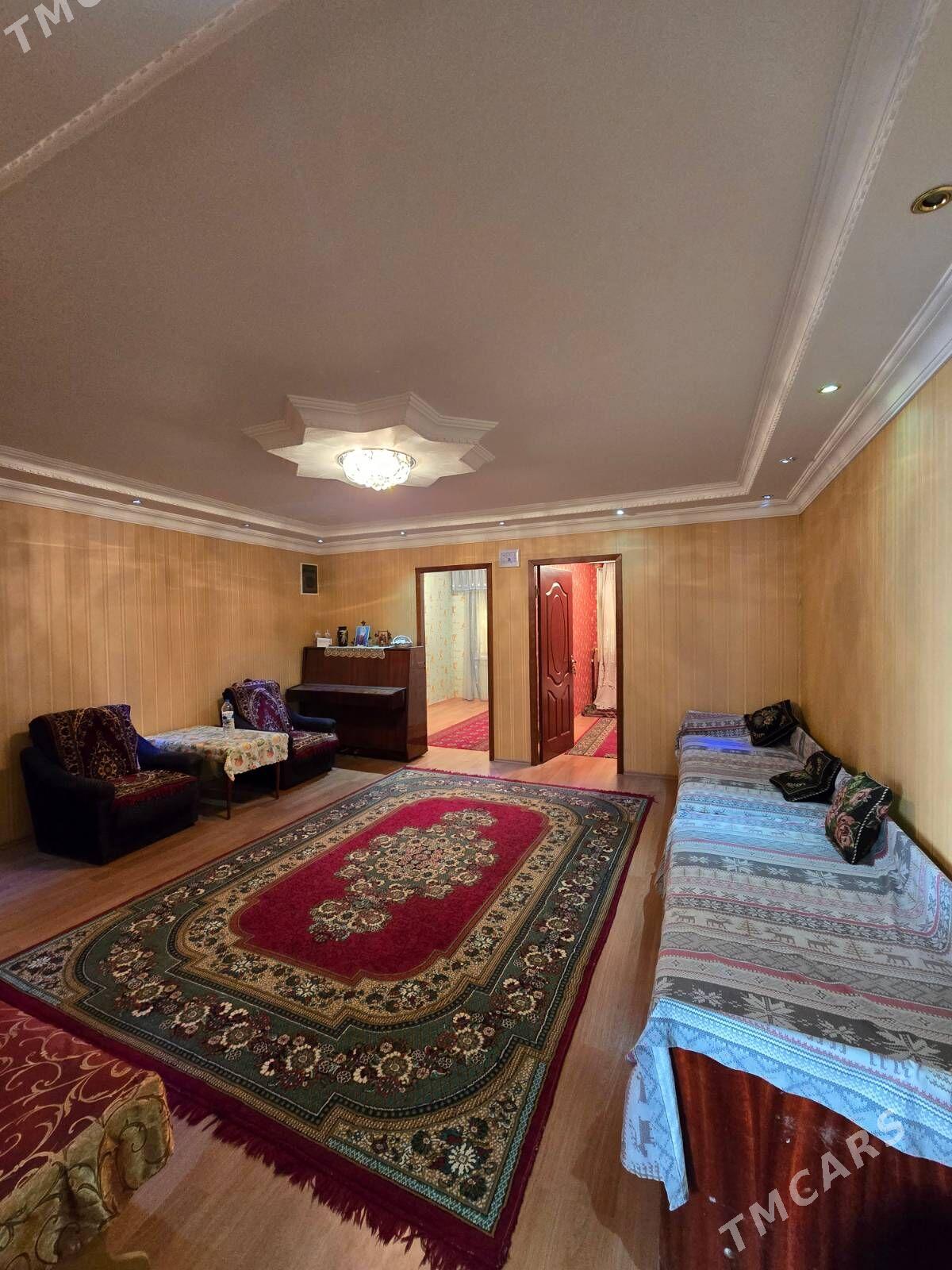 2 мкр 3 комнаты - 2 мкр - img 8