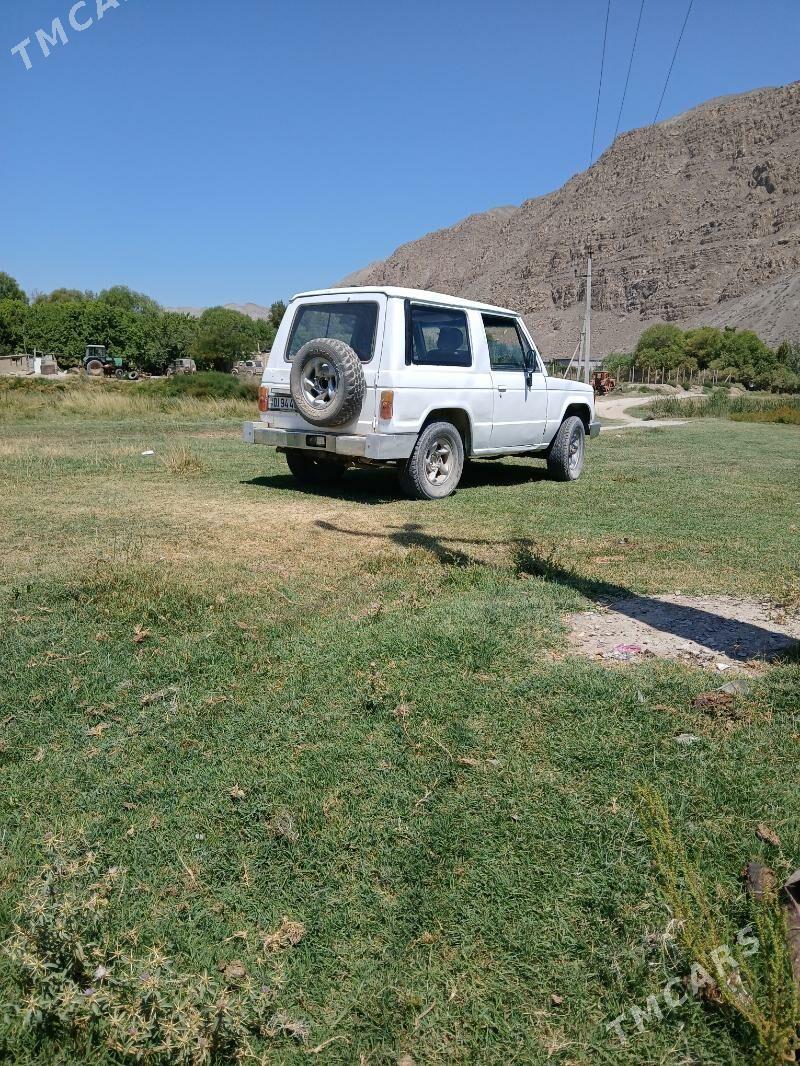 Mitsubishi Pajero 1990 - 28 000 TMT - Гёкдепе - img 1